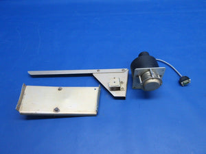 Cessna 180 / 180K S-TEC Corp Pitch Servo & Brackets P/N 0108-1-P4 (0624-951)