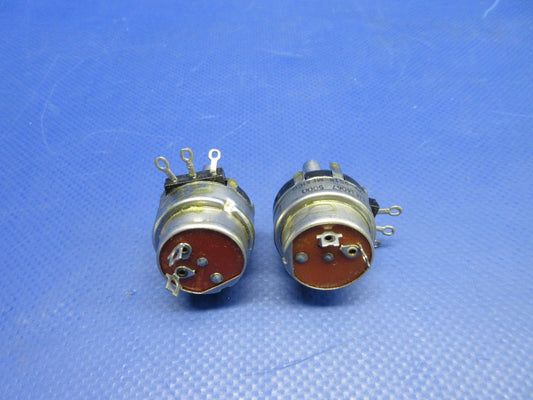 Beech King Air 90 / 100 Rheostat P/N CM34067 LOT OF 2 NOS (0326-905)0