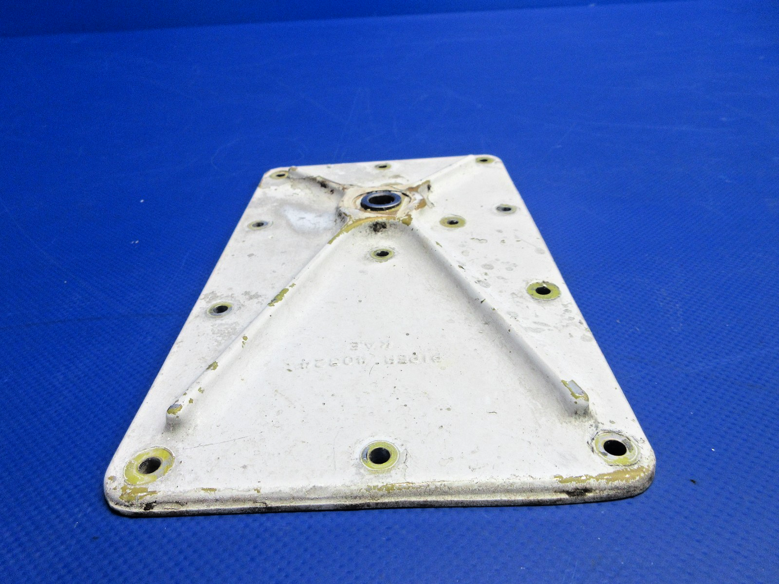 Piper PA-31T1 Nose Gear Drag Link Attachment Bracket LH P/N 40325-00 (0626-801)6