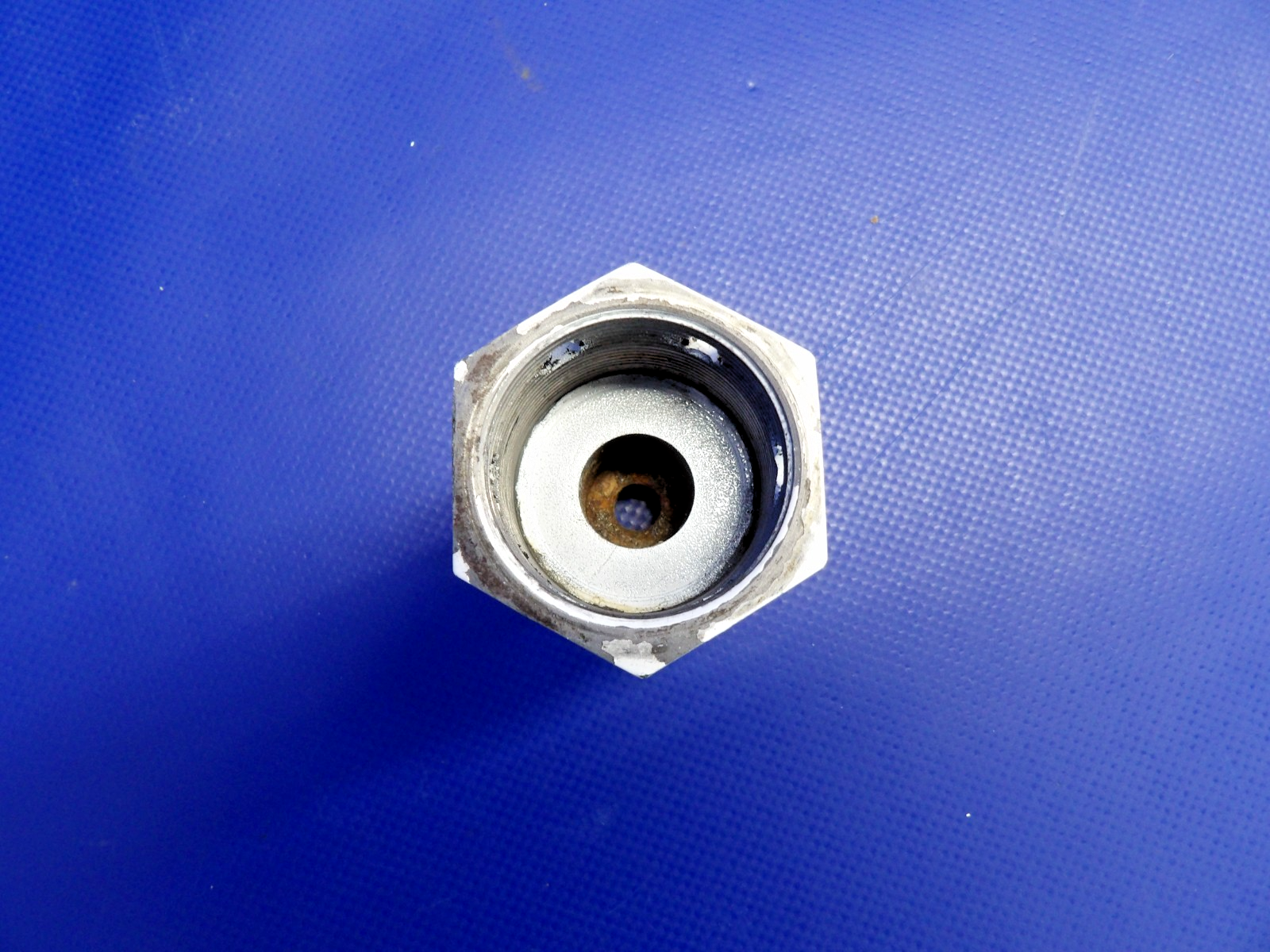 Cessna 172 / 172G Wheel Fairing Support Nut P/N 0441130-2 LOT OF 2 (0326-1206)6