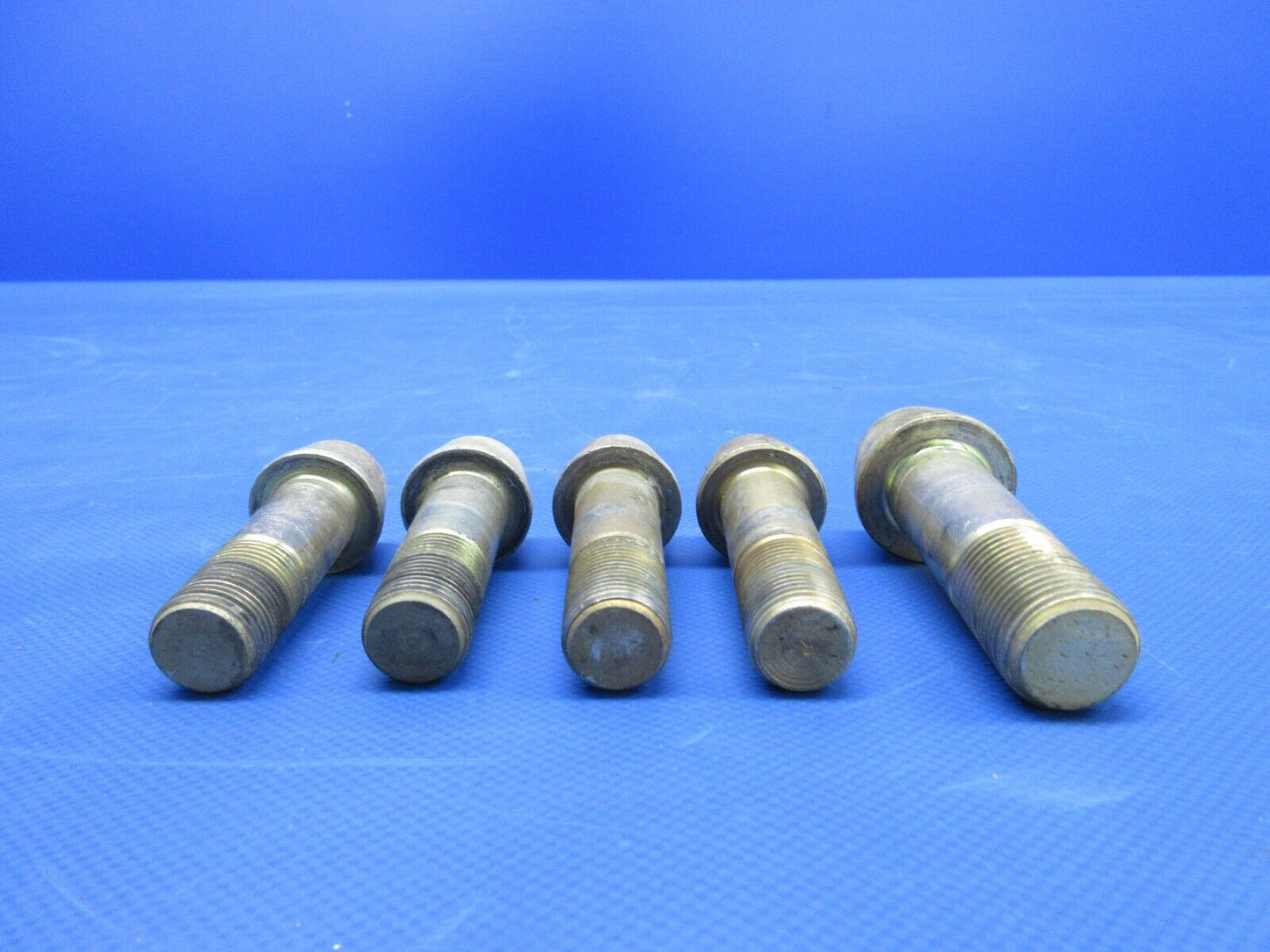 Beech 95 / D95A Travel Air Wing Bolt Set P/N NAS15237/M/ (0524-1082)