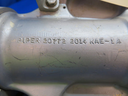 Piper Nose Gear Trunnion Assy Casting # 20772, Collar 20832 (1022-557)