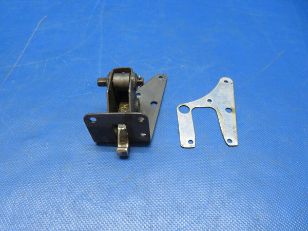 Cessna 337 / P337H Skymaster Lower Rear Door Latch Assy PN 1511408-16 (0824-192)