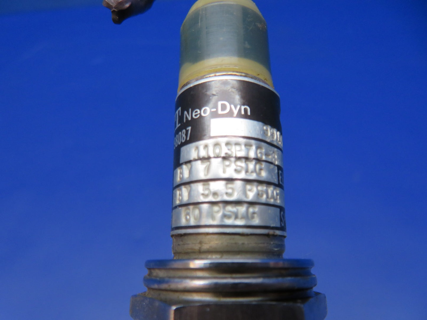 Cessna 421 ITT Neo-Dyn Pressure Switch 28v P/N 9910287-8 CORE (0326-153)3