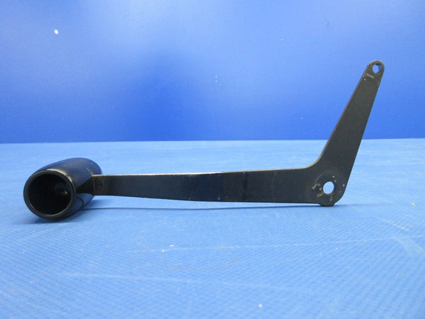 Piper PA-28-181 Archer Throttle Lever Assy P/N 67223-00 (0624-895)