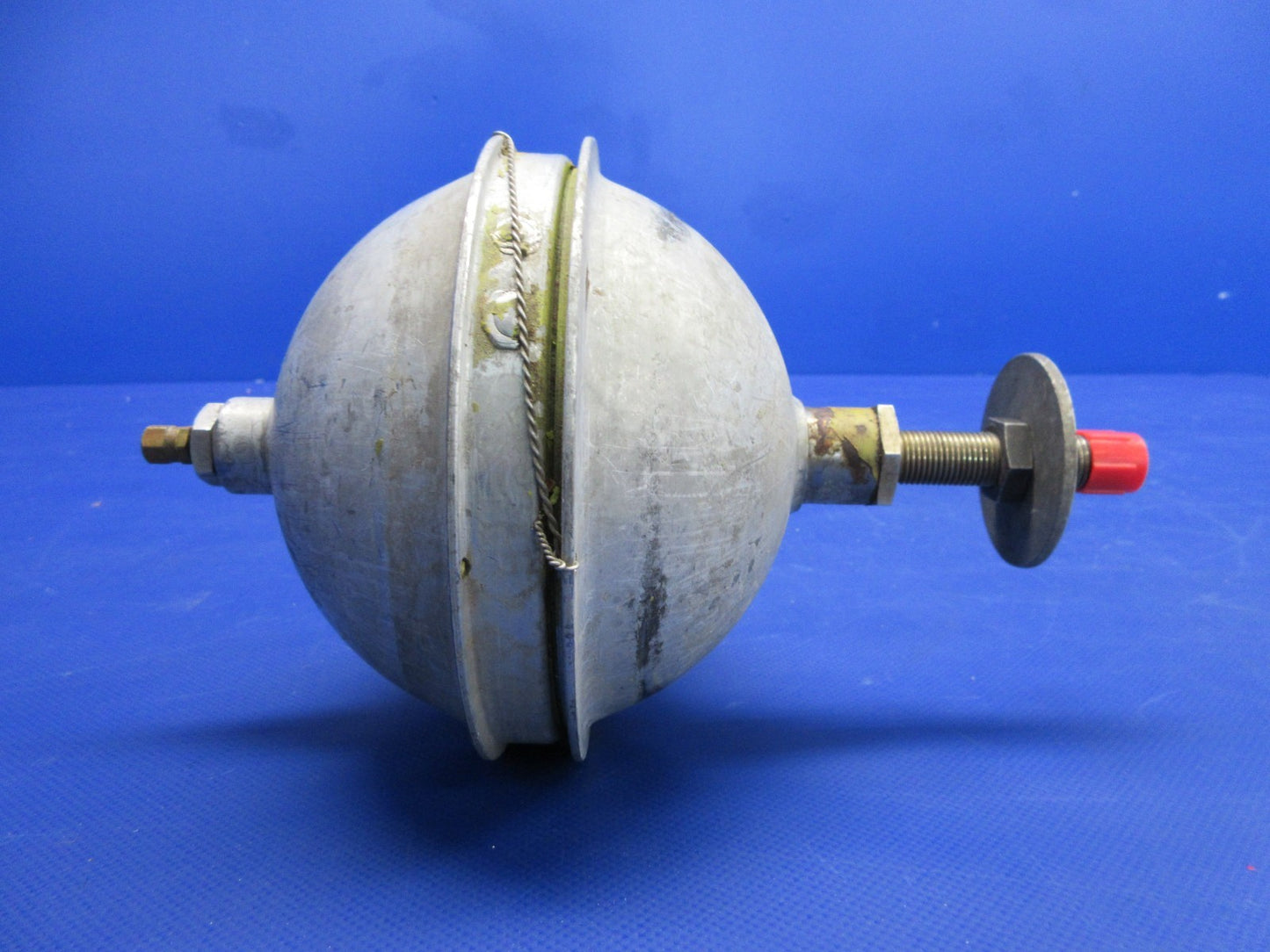 Beech 58 Baron Propeller Governor Accumulator P/N 96-960011-13 (0326-778)10