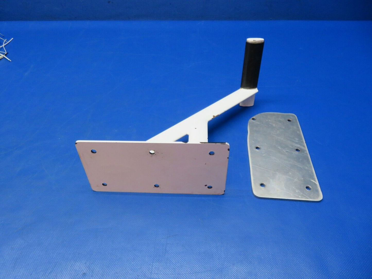 Arion Lightning LS-1 RH Step Assy w/ Back Plate P/N ALS-0018R (0424-119)