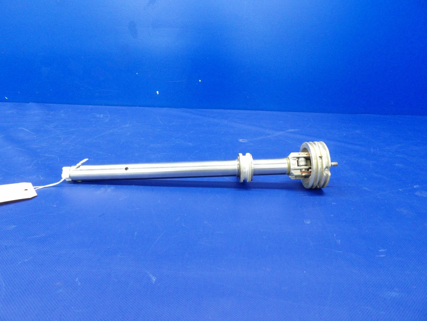 Cessna 182 / 182L Right Hand Control Wheel Tube P/N 0760102-2 (0226-492)1