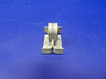 Cessna 150 / 152 Vertical Fin Middle Hinge Half w/8130 0431010-7 NOS (0426-1234)5