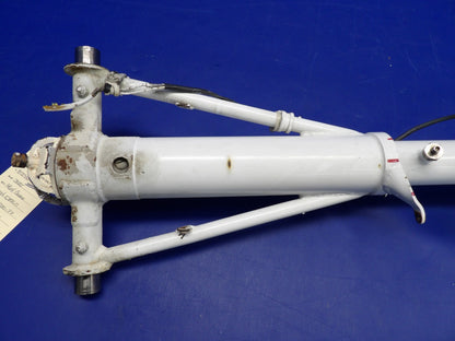 Cessna 310 / 310I Nose Landing Gear P/N 0842000-77 FOR PARTS (0326-2006)11