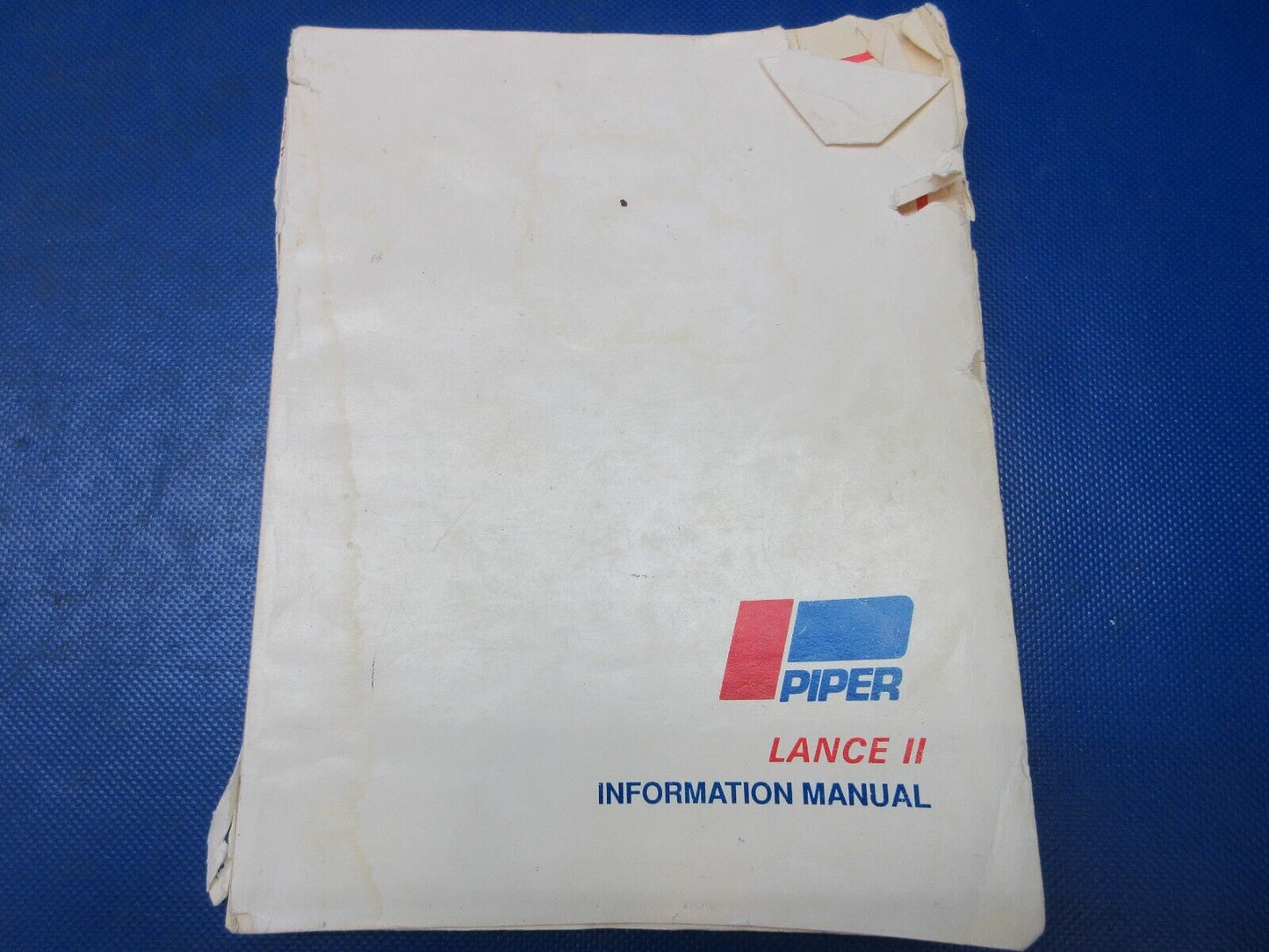 Piper Lance II Pilot's Operating Handbook & Info Manual P/N 761-637 (1124-1273)