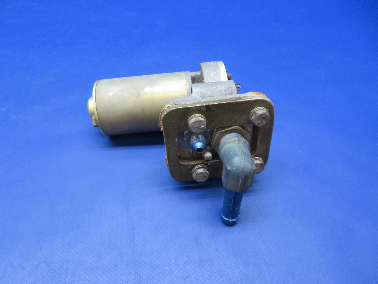 Cessna 421 Airborne Fuel Pump 28v P/N 1C6-10 CORE (0326-175)15
