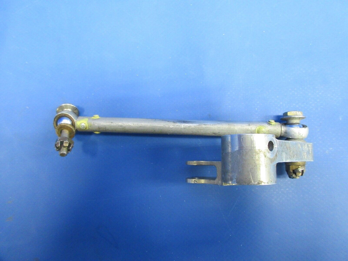 Enstrom 280FX Helicopter Throttle Tie Rod Bellcrank P/N 28-16498-101 (1124-774)
