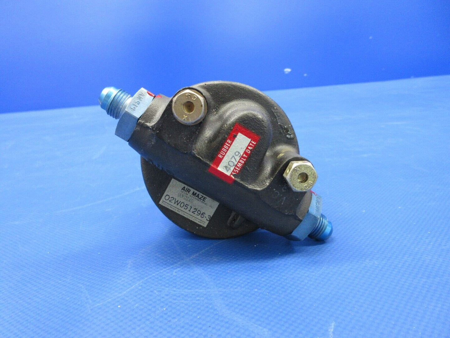 Piper PA-34-200T Seneca II Fuel Filter Assy P/N 02W051296-3 (0524-1933)