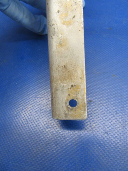 Beech Baron 95-B55 Continental Bracket Exhaust (1118-271)