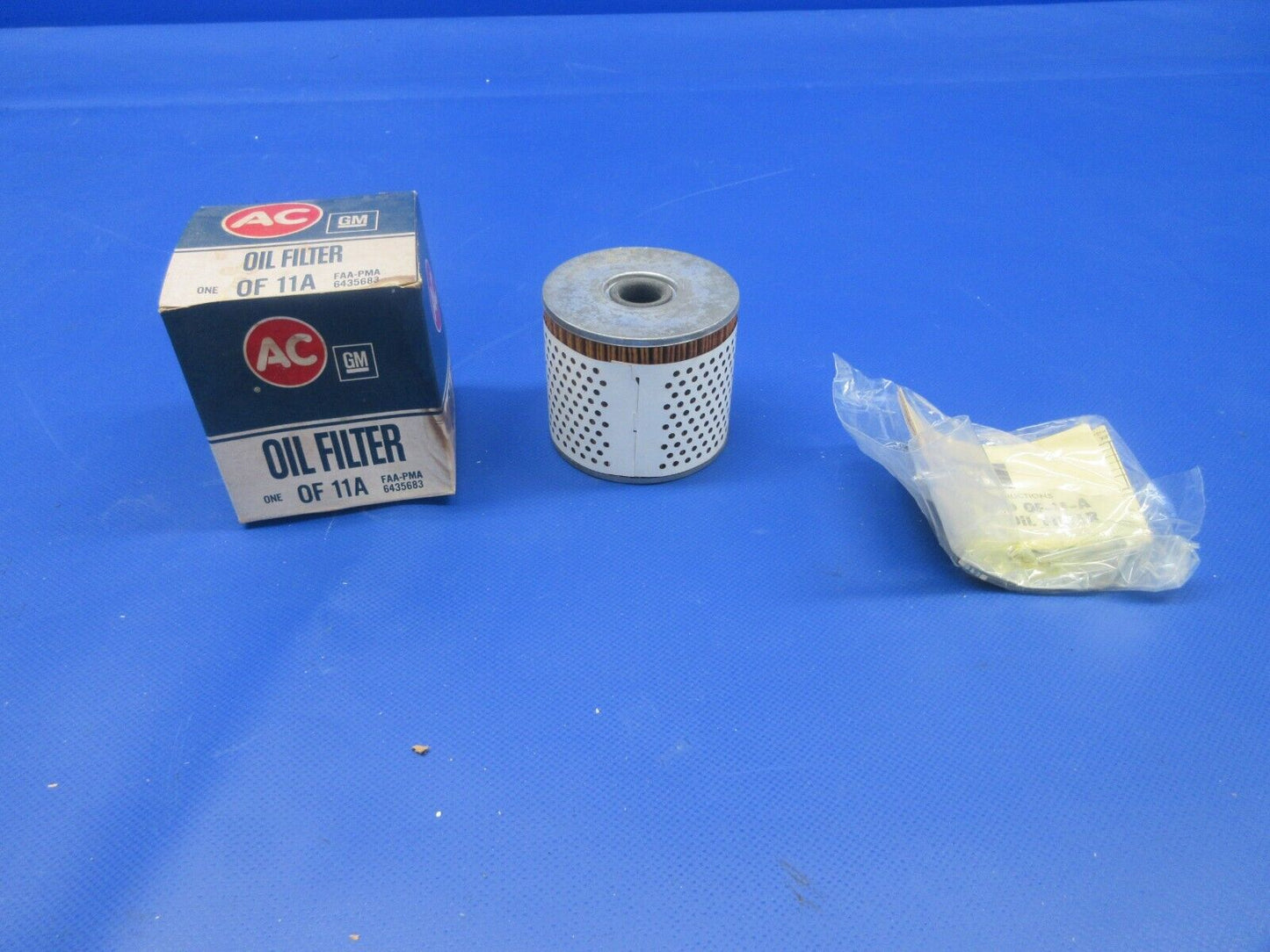 AC Oil Filter LOT OF 7 P/N 11AC NOS (0224-626)