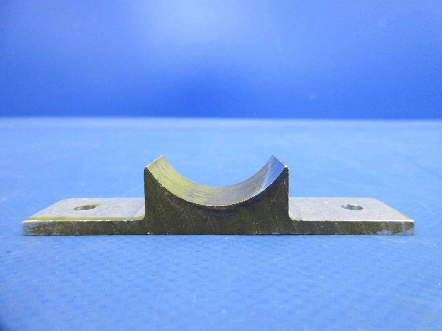 Piper PA-32RT-300T Torque Shaft Support Clamp P/N 35402-00 LOT OF 2 (0924-859)