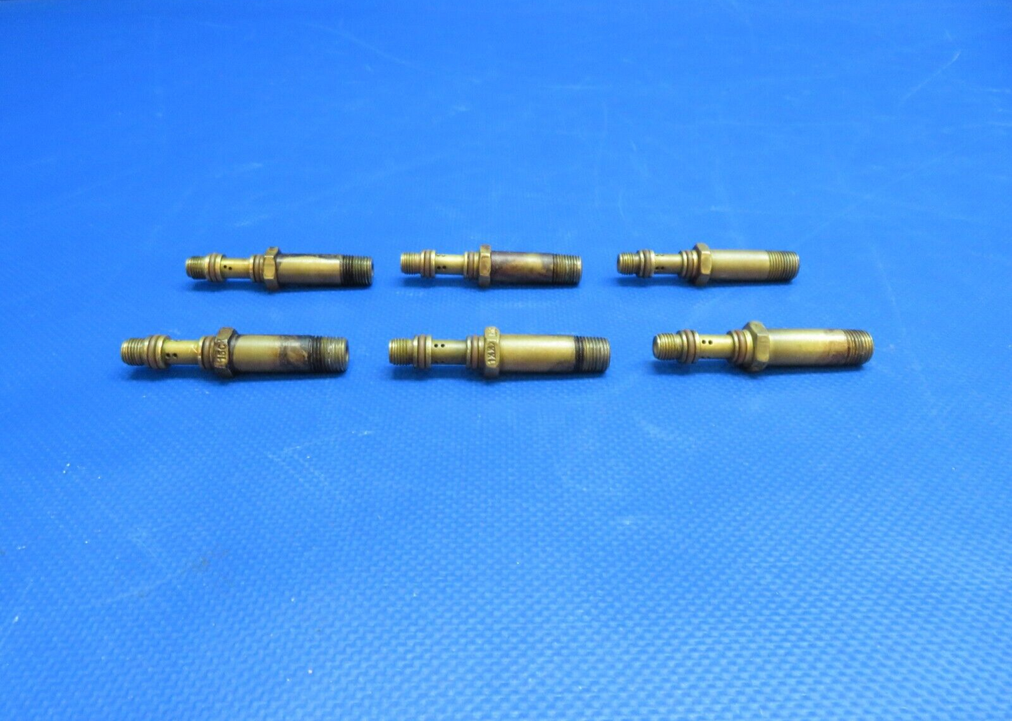 Continental TSIO-520-E Fuel Injector Nozzles P/N 657070 SET OF 6 (0924-715)8