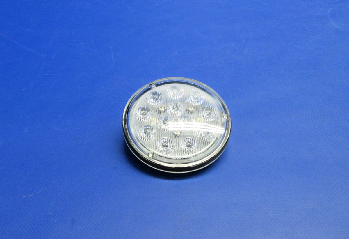 Cessna 310N Whelen P36P2T LED Taxi Light 28V P/N 01-0771833-25 TESTED (0926-744)0