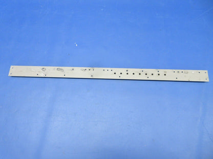 Beech C24R Sierra Seat Track INBD RH P/N 169-400005-619 (0524-2034)