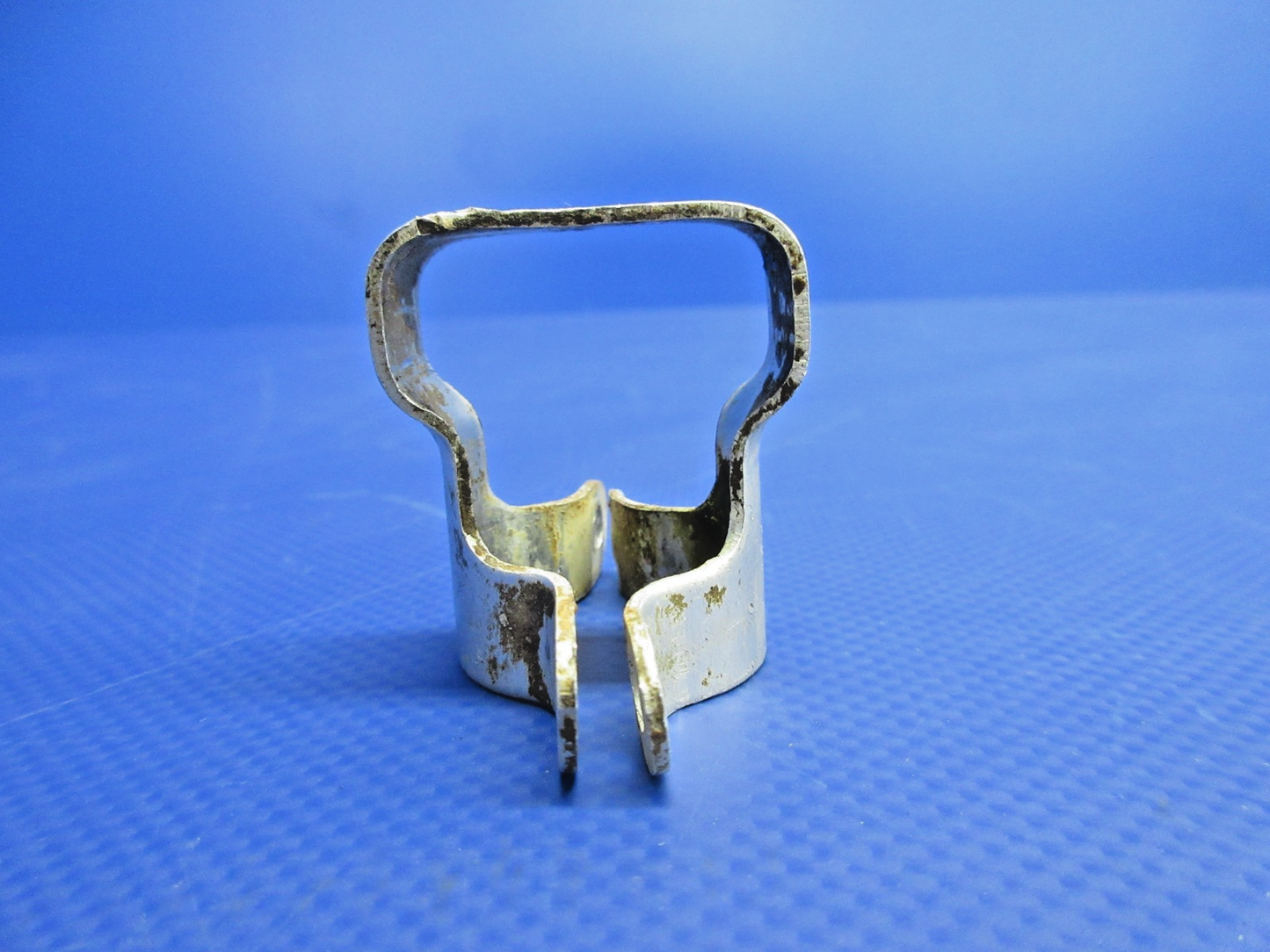 Cessna 310 / 310I Trim Tab Actuator Chain Guard P/N 0310422-1 (0326-816)3