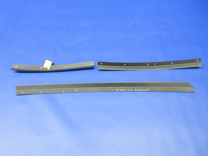 Piper PA-28-181 Co-Pilot Center Window Retainer Top & Sides 76264-00 (1224-2042)