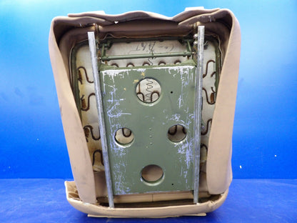 Cessna 421 Co-Pilot Seat P/N 5119231-4 (0726-1242)9