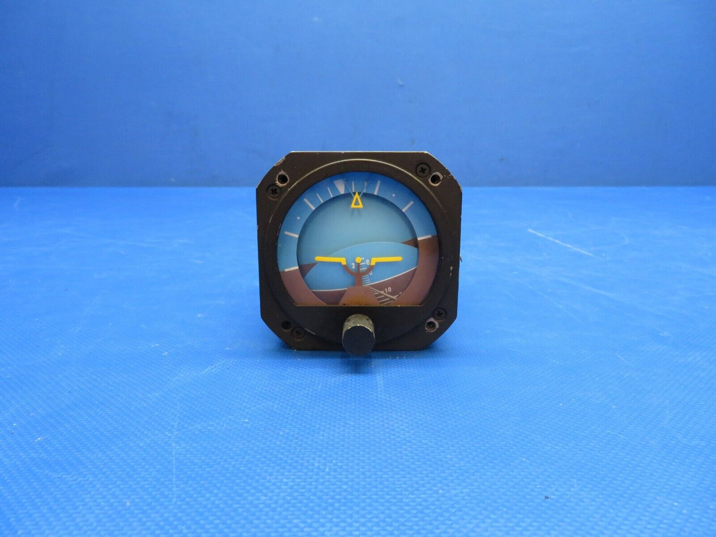 RC Allen Horizon Gyro Indicator P/N 102-0041-04 CORE (0824-1767)