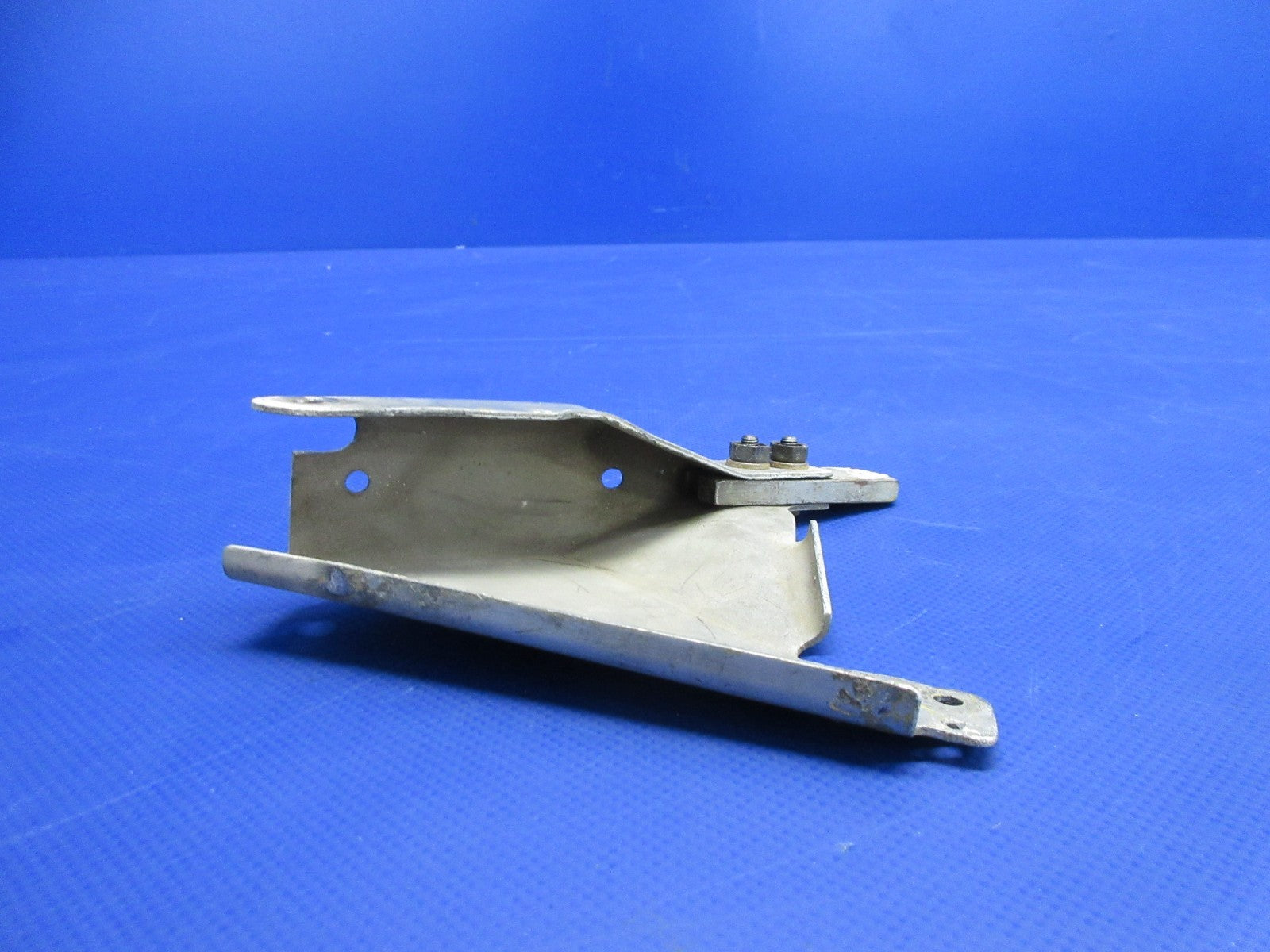 Beech 95 / D95A Travel Air LH Main Gear Up Lock P/N 35-815077-8 (0326-799)1