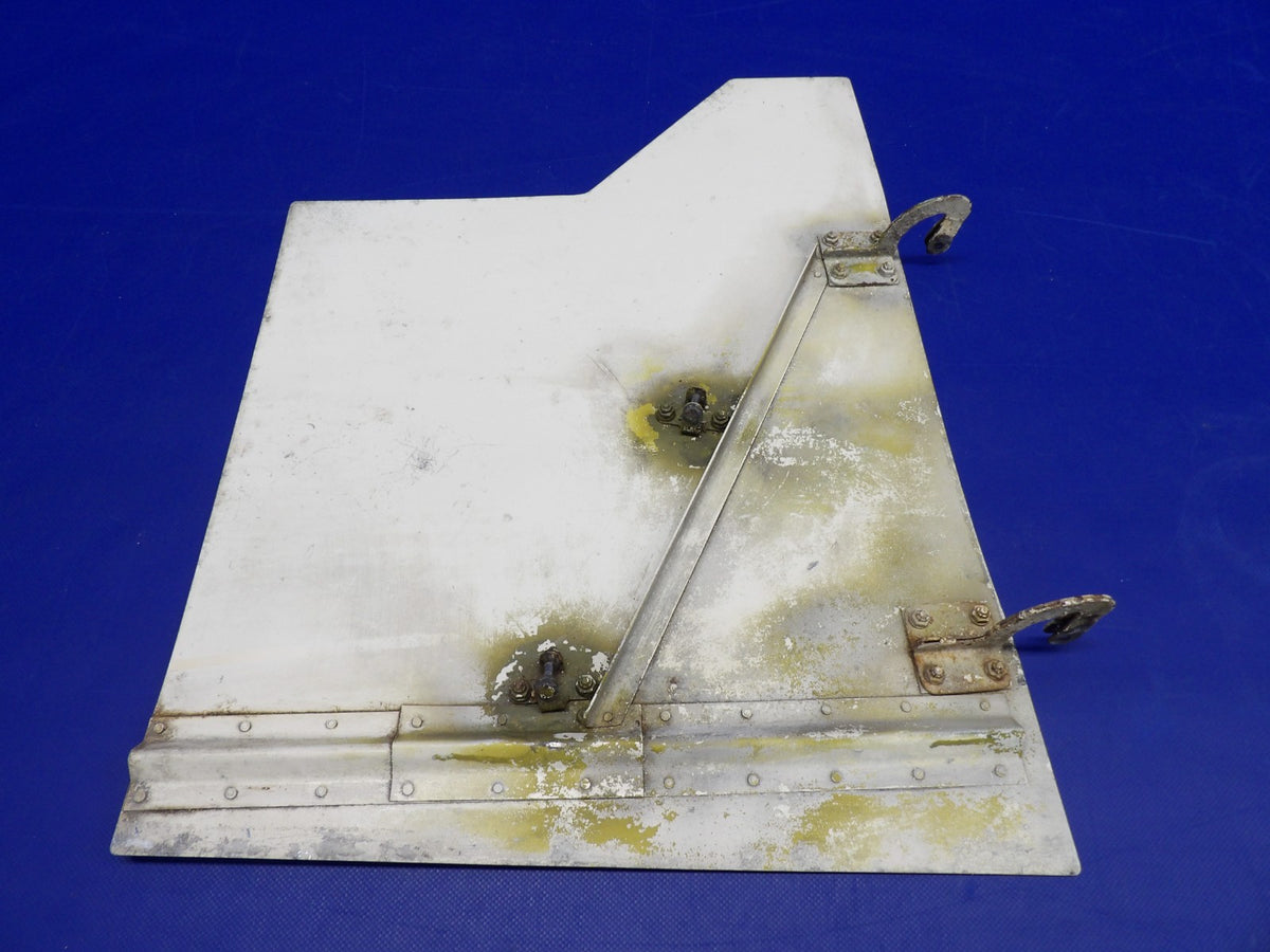 Mooney M20 / M20C LH Main Gear Door P/N 8590-1 (0426-1436)4