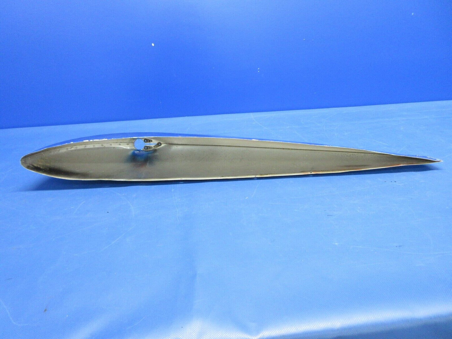 Cessna 175 Wing Tip Assy LH P/N 0523700 (0524-2123)