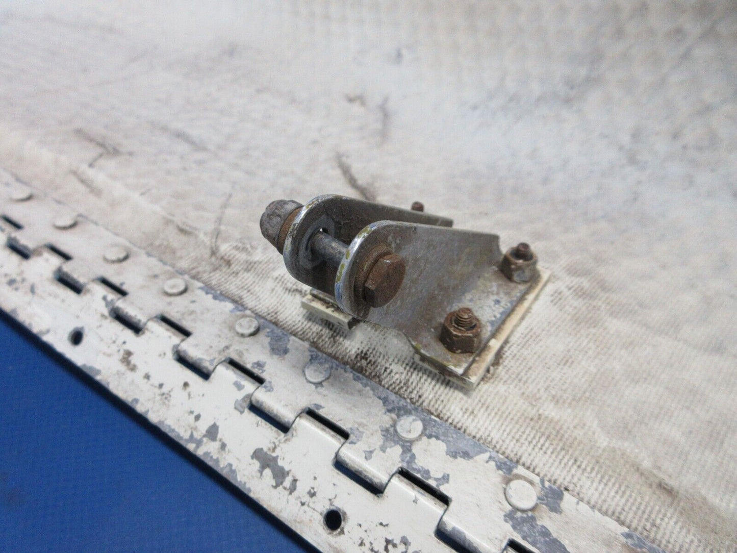 Bellanca 17-30A Viking Main Gear Door INBD RH P/N 4001-2 (0524-2118)