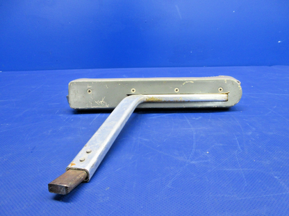 Cessna 310 / 310I Right Hand Armrest P/N 0812990-29 (0326-872)6