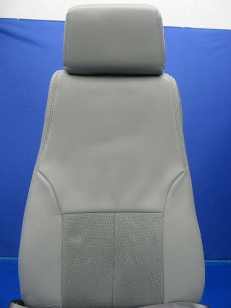 Beech Baron 95-B55 Seat RH Fourth Passenger Gray Leather 102-530094-7 (1119-30)