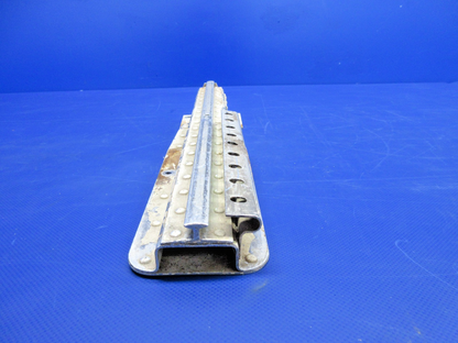 Cessna 310 / 310I LH Seat OTBD Track P/N 0812987-9 (0326-862)5