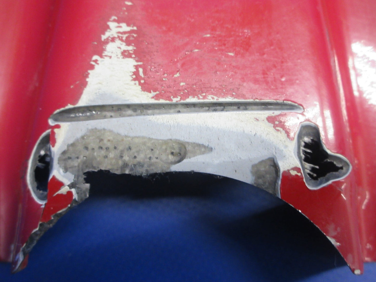 Piper PA-28 Globe Fiberglass Nose Strut Fairing FWD & AFT 37925-06 (1224-795)11