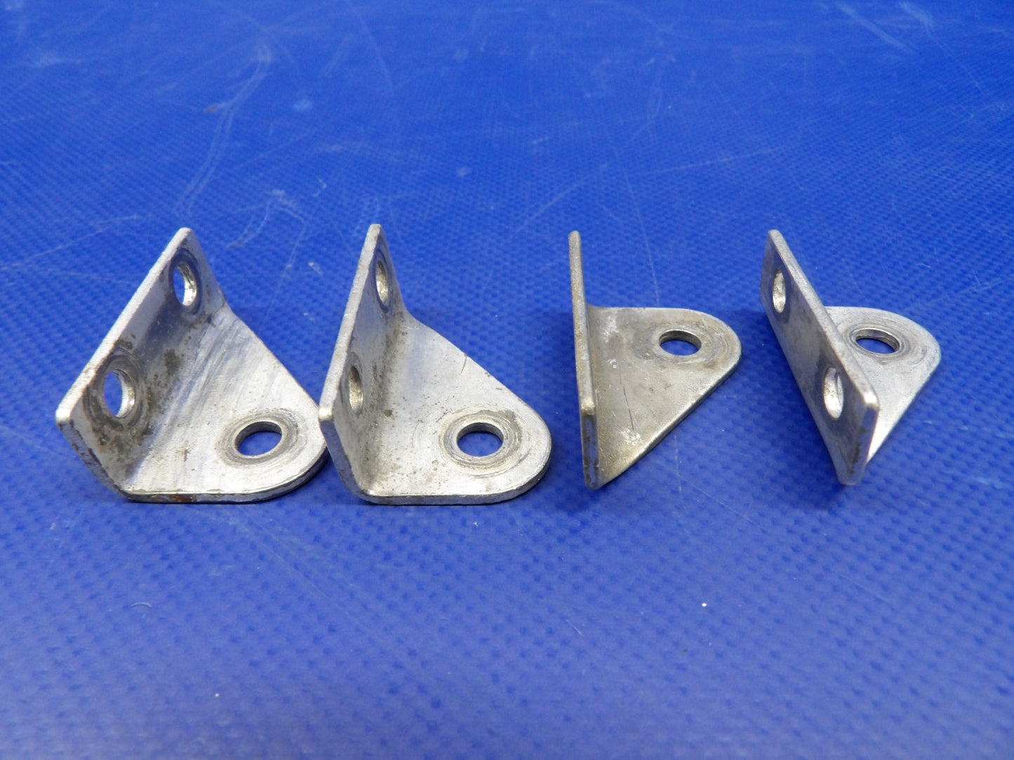 Cessna 172 Seatbelt Attach Fittings P/N 0510205-9 & -10 / SET OF 4 (0626-1501)4