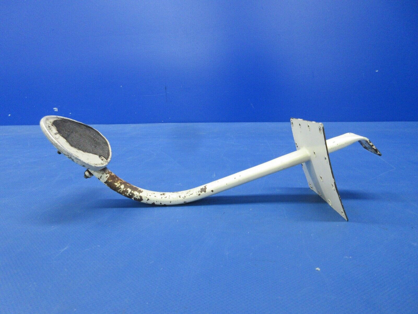 Cessna 177 / 177B Cardinal Cabin Step RH P/N 1510041-1 (0824-2150)