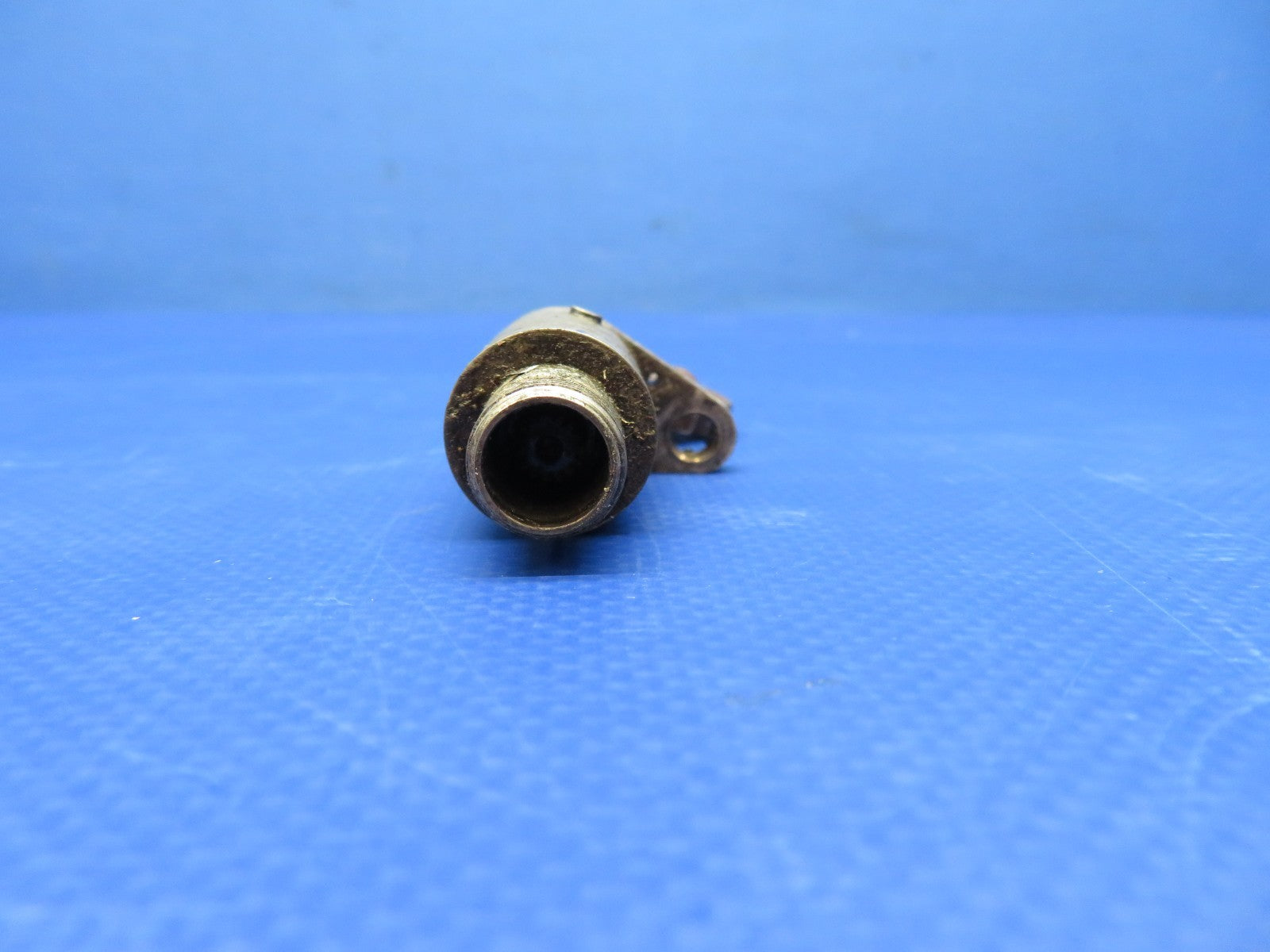Cessna 310 / 310I Hardware LOT (0426-1722)10