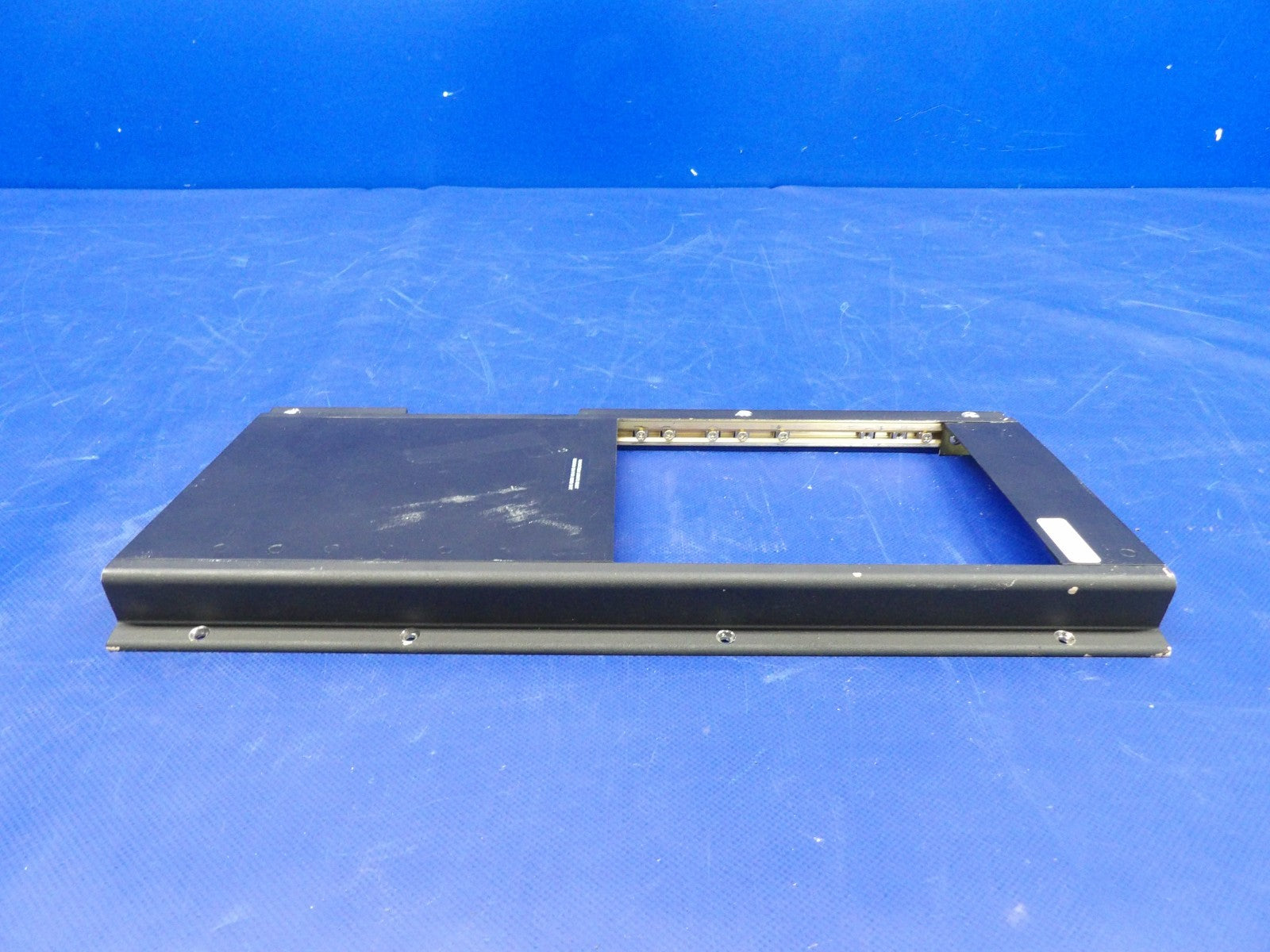 Beech D95A Travel Air Single Stack Canted Rail Tray Mount RP1040-P-1 (0226-510)8