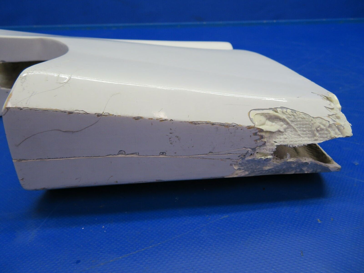 Piper PA-32RT-300 Tip Fin AFT Tail P/N 38402-05, 38402-005 (0520-532)