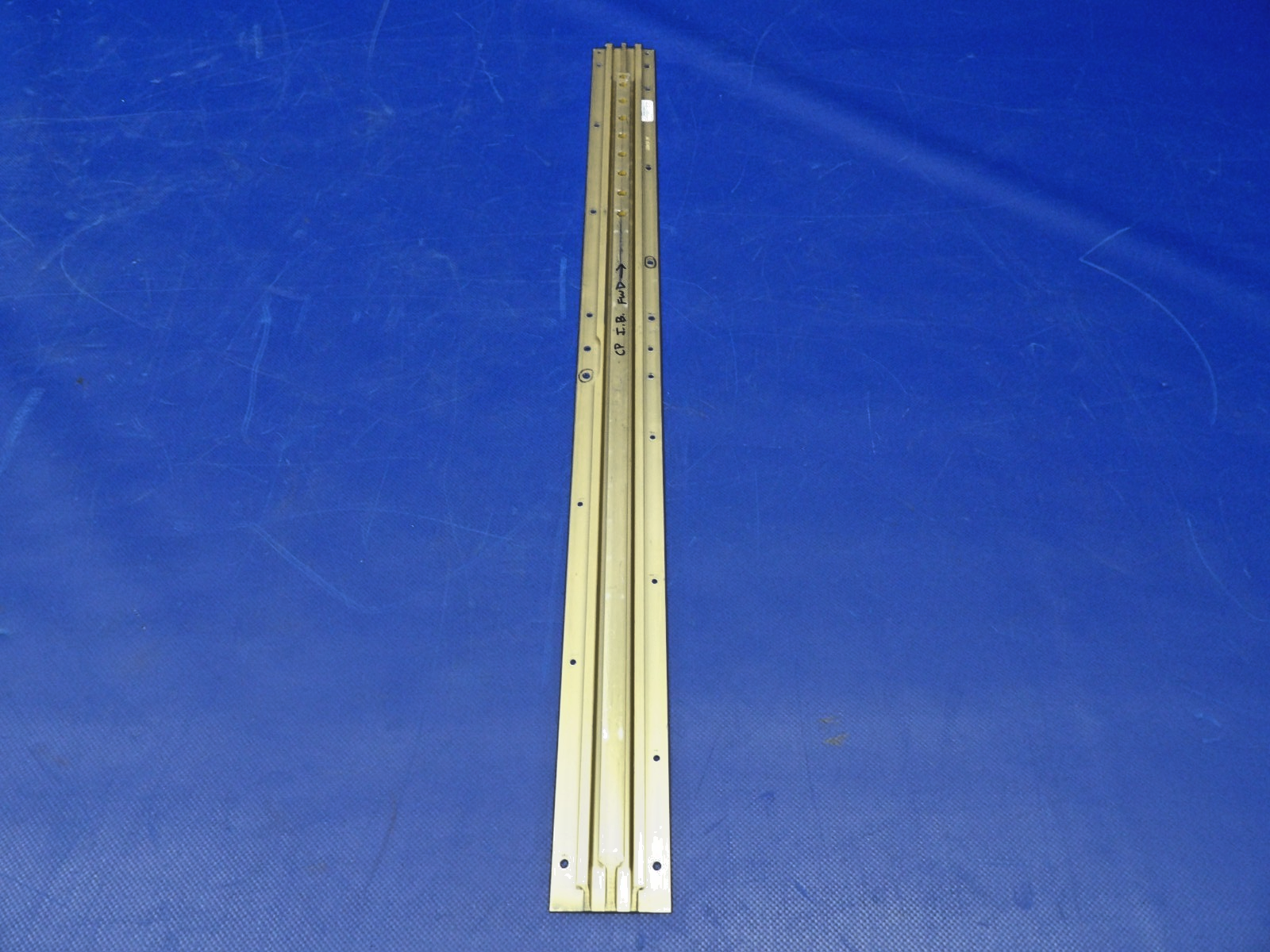 Cessna 172 / 172G McFarlane INBD RH Seat Rail P/N MC0511240-6 (0326-1273)8