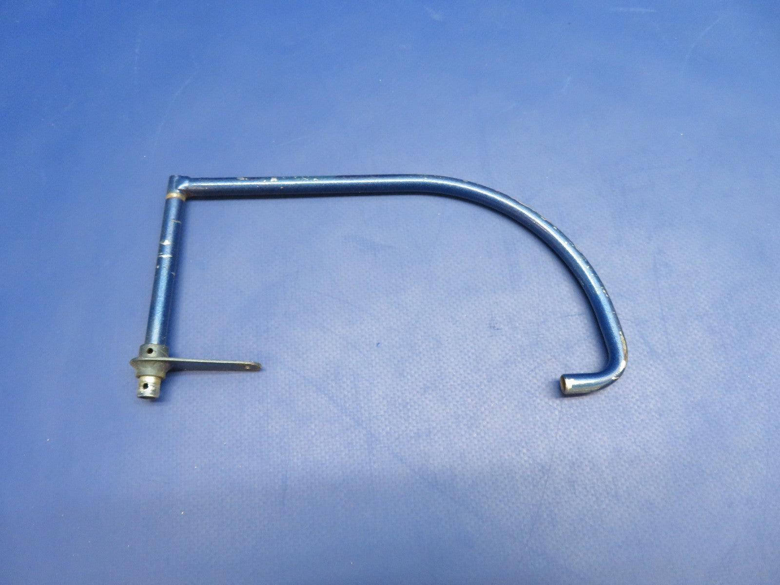 Cessna 337 / 337D Handle Seat Recline w/ Bellcrank 1514223-18, -24 (0226-1735)0