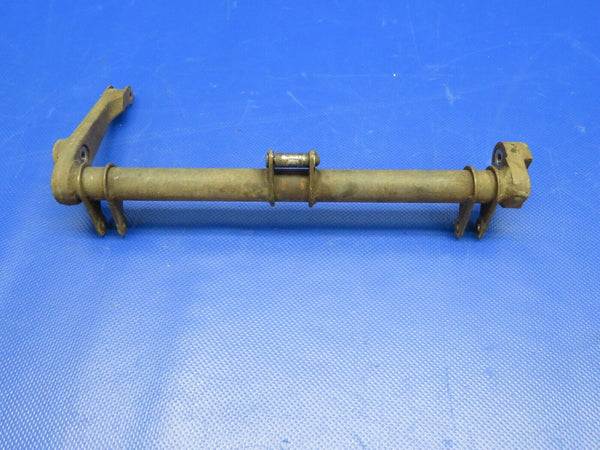 1960 Cessna 210 Nose Gear Door Torque Tube Assy P/N 1243056-2 (0221-179)