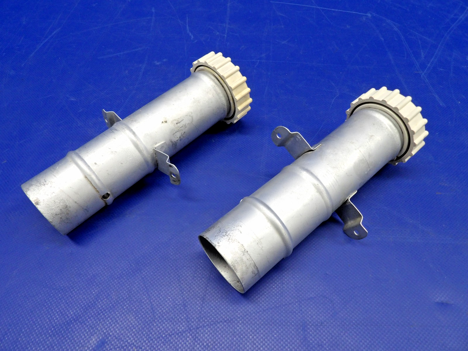 Cessna 172 Cabin Fresh Air Soro Vent Tubes LH / RH 0413163-8 & -9 (0326-1238)9