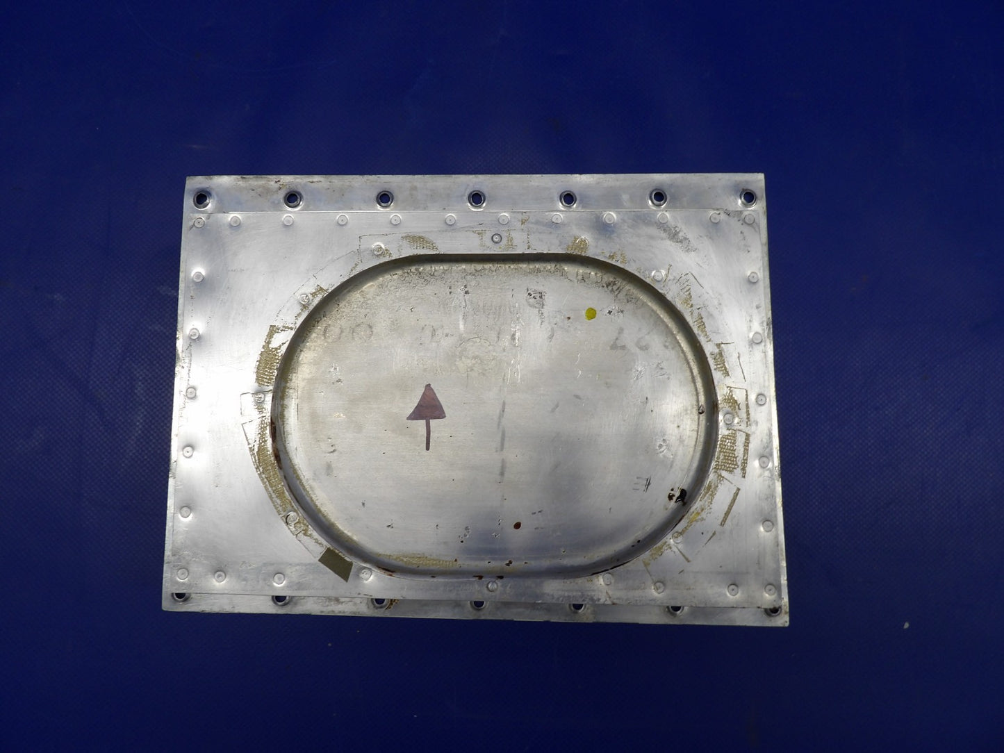Beech D95A Travel Air Left Hand Wing Fuel Tank Door P/N 95-110024-1 (0226-508)6