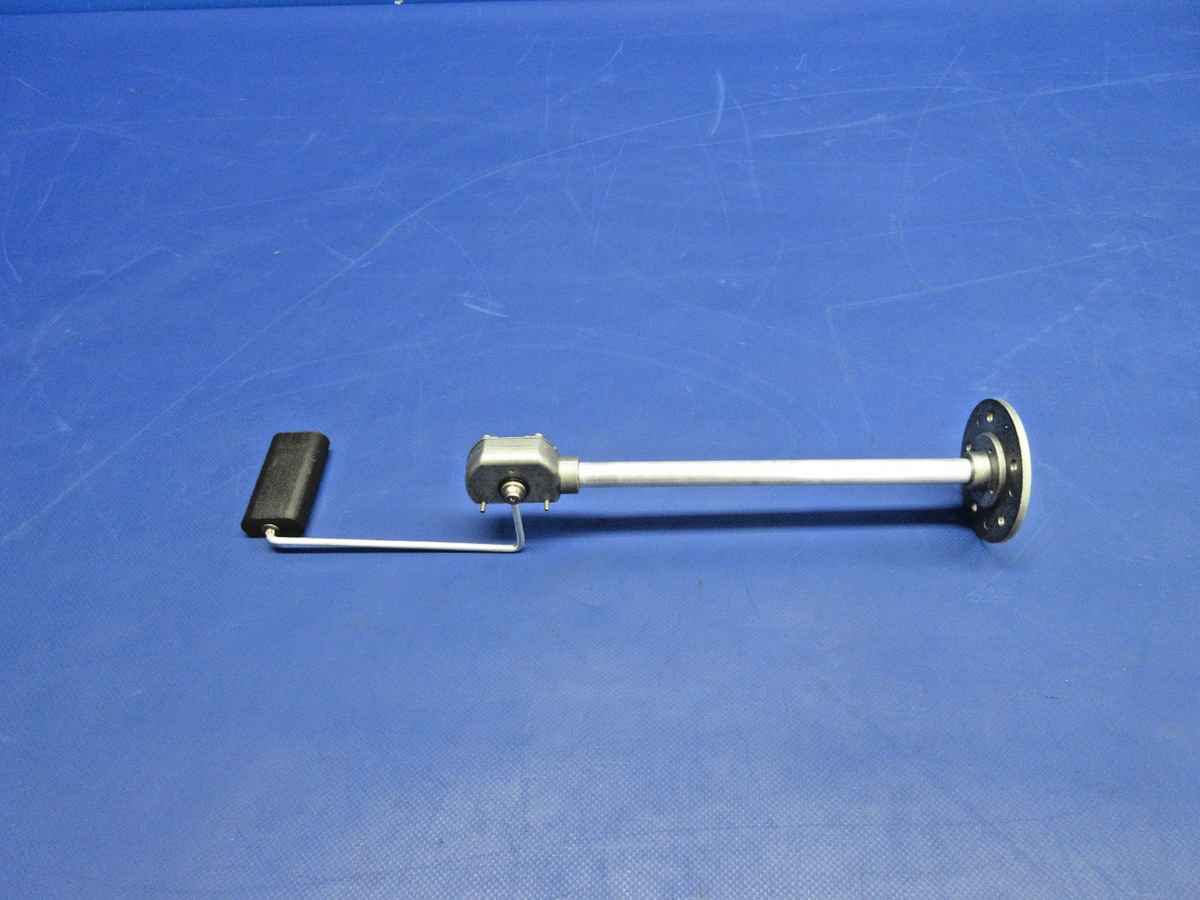 Cirrus SR22 LH OTBD Fuel Level Transmitter P/N 13467-001 TESTED (0926-732)2