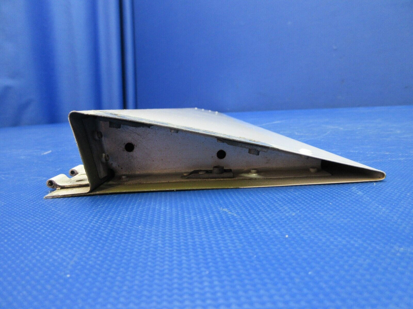 Piper PA-32RT-300T Lance II LH Stabilator Trim Tab P/N 38399-02 (0924-1413)