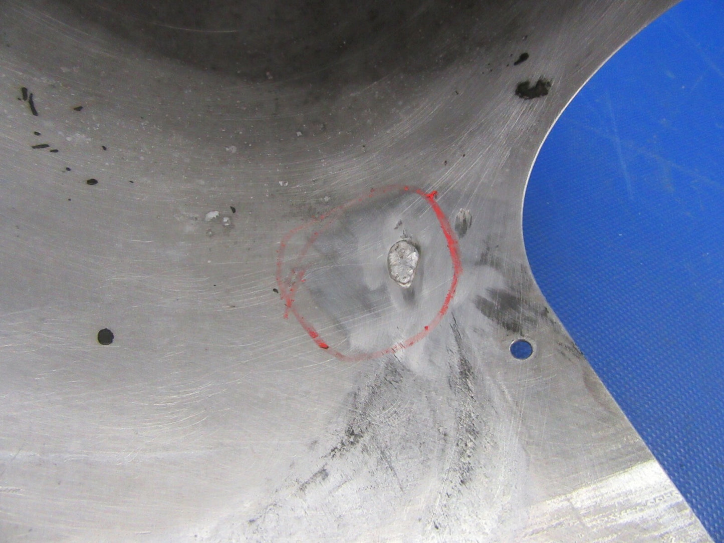 Cessna 310Q Spinner P/N D3651 (0921-626)8