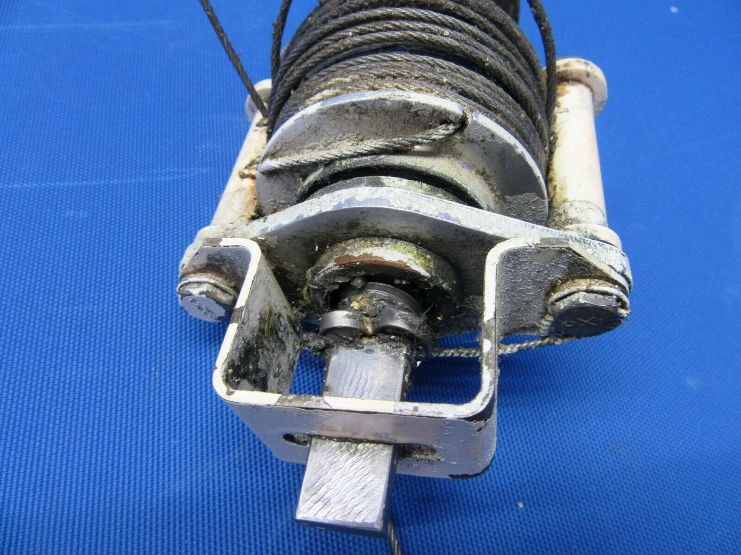 Piper PA-32RT-300 Stabilator Trim Barrel and Frame Assy P/N 78925-03 (0920-211)